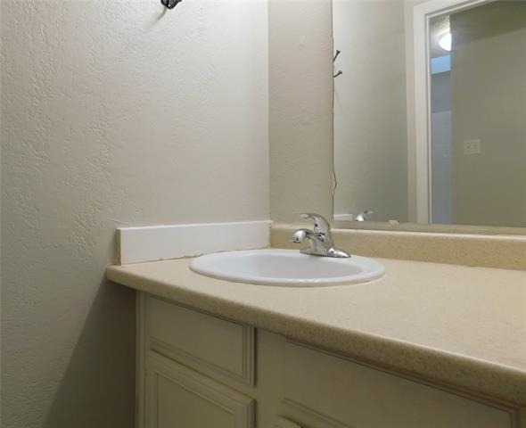 1915 Kingswood Court - Photo 15