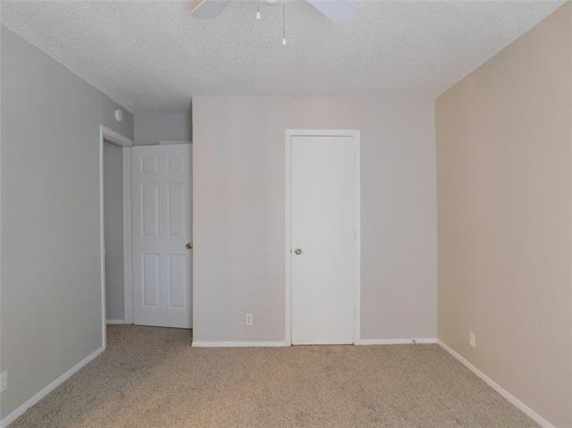 1915 Kingswood Court - Photo 18