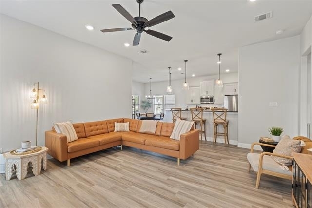 616 Charlotte Lane - Photo 8