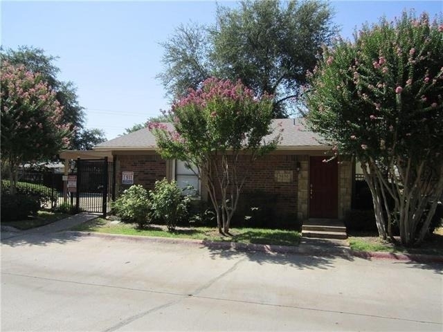 5700 Cedar Creek Drive - Photo 7