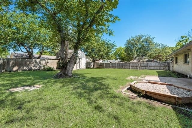 901 Hudson Drive - Photo 17