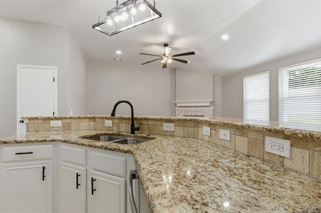 1006 Lake Dallas Drive - Photo 35