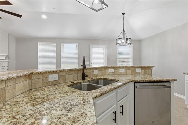 1006 Lake Dallas Drive - Photo 31