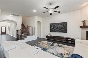 1413 Lake Grove Drive - Photo 9