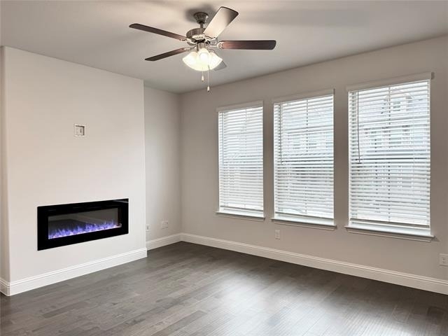 7837 Bayside Drive - Photo 2
