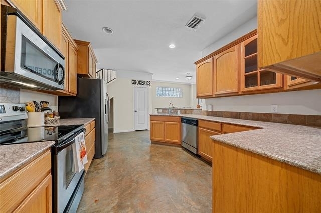 2823 Savannah Court - Photo 9