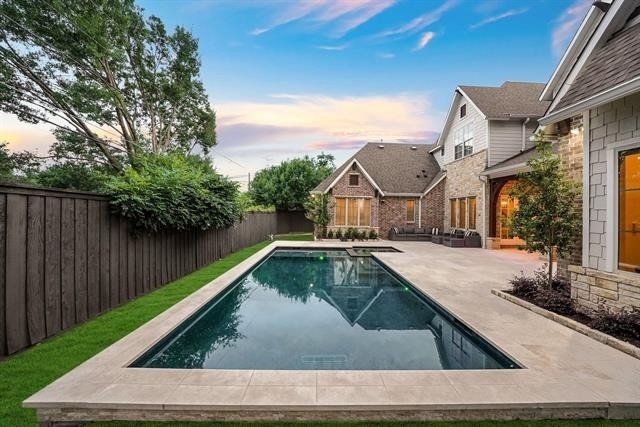 12114 Prestonridge Road - Photo 4