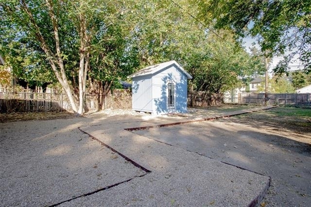 2855 Sharon Street - Photo 14
