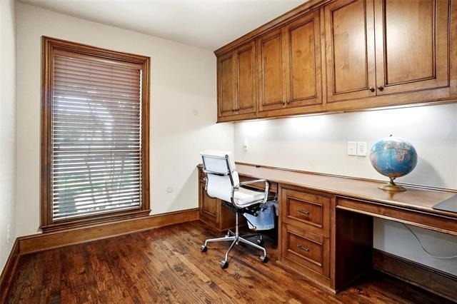 2412 Emerald Circle - Photo 17