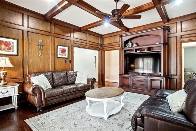 2412 Emerald Circle - Photo 7