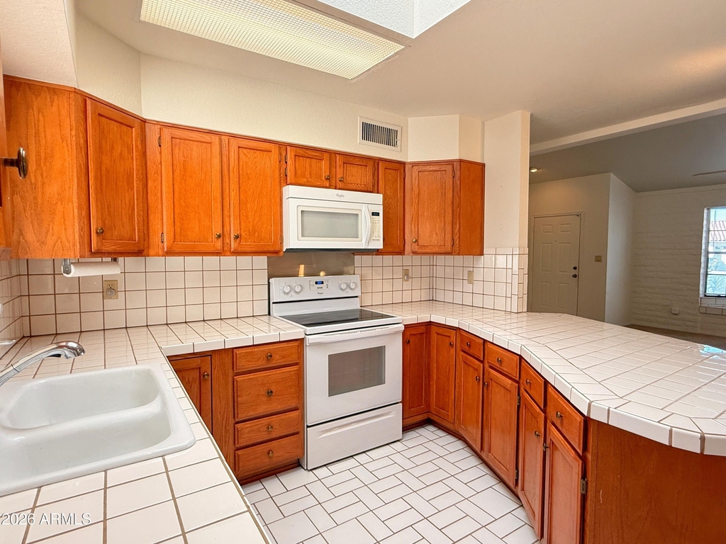 15076 N Escondido Drive - Photo 6