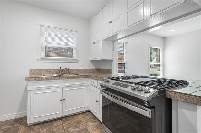6204 Winton Street - Photo 3