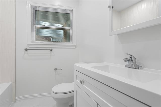 6204 Winton Street - Photo 4