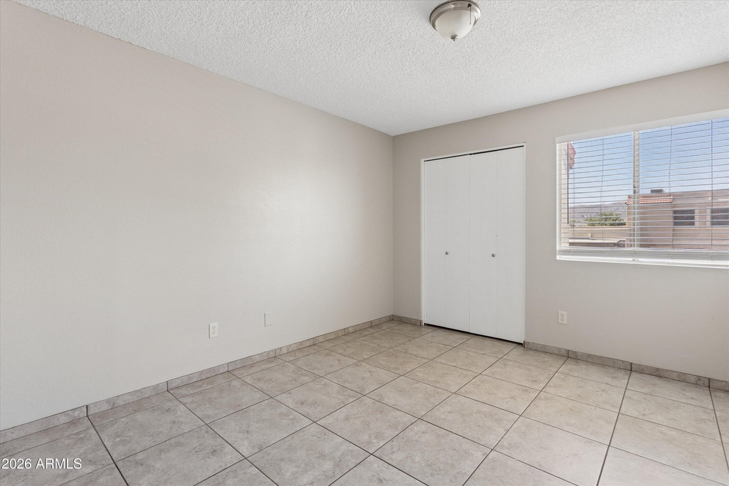 407 E Pecan Road - Photo 18