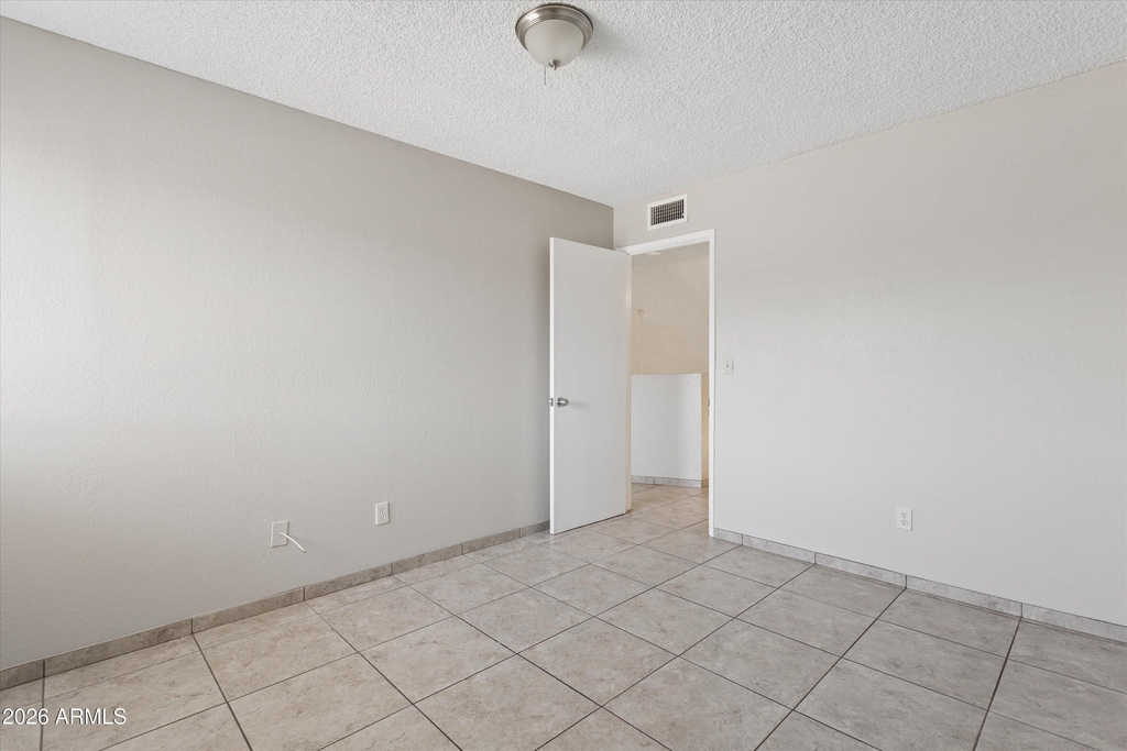 407 E Pecan Road - Photo 19