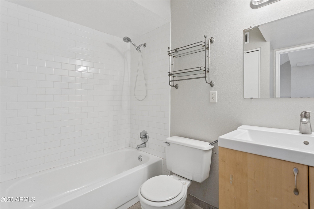 407 E Pecan Road - Photo 17