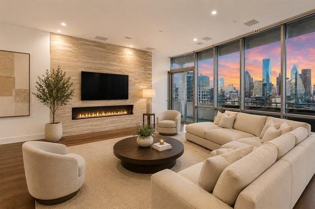 2200 Victory Avenue - Photo 1