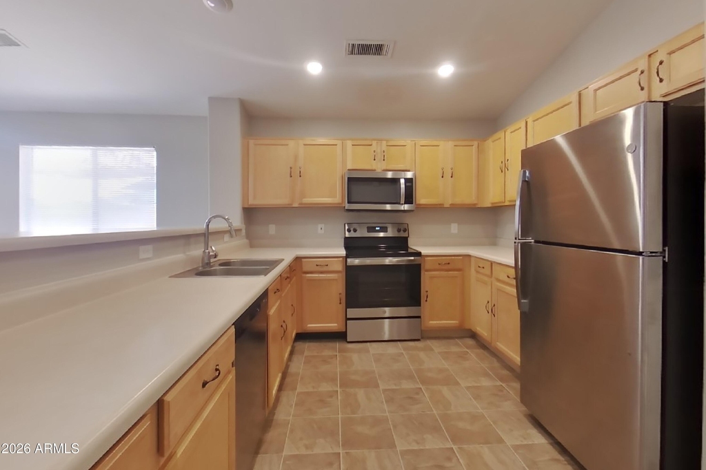 8520 W Sonora Street - Photo 4