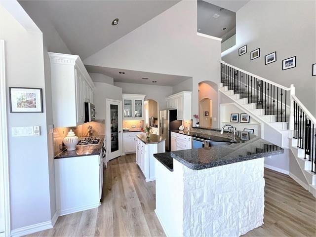 5668 Bay Meadows Drive - Photo 7