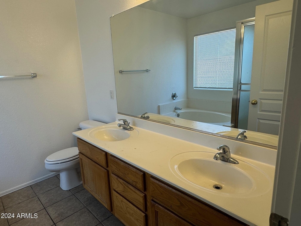 11630 W Washington Street - Photo 11