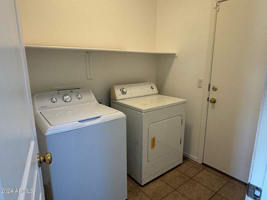 11630 W Washington Street - Photo 13