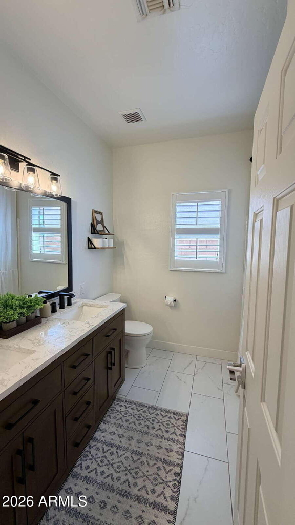 1121 E Powell Way - Photo 13