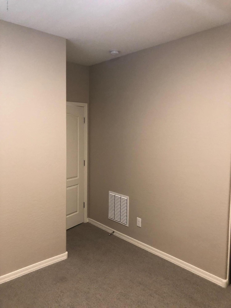 17206 N 9th Place - Photo 6
