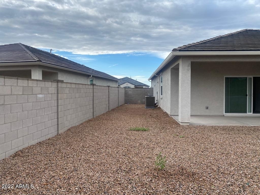 2059 E Piedmont Place - Photo 17