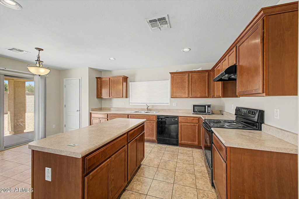 17118 N 184th Lane - Photo 12