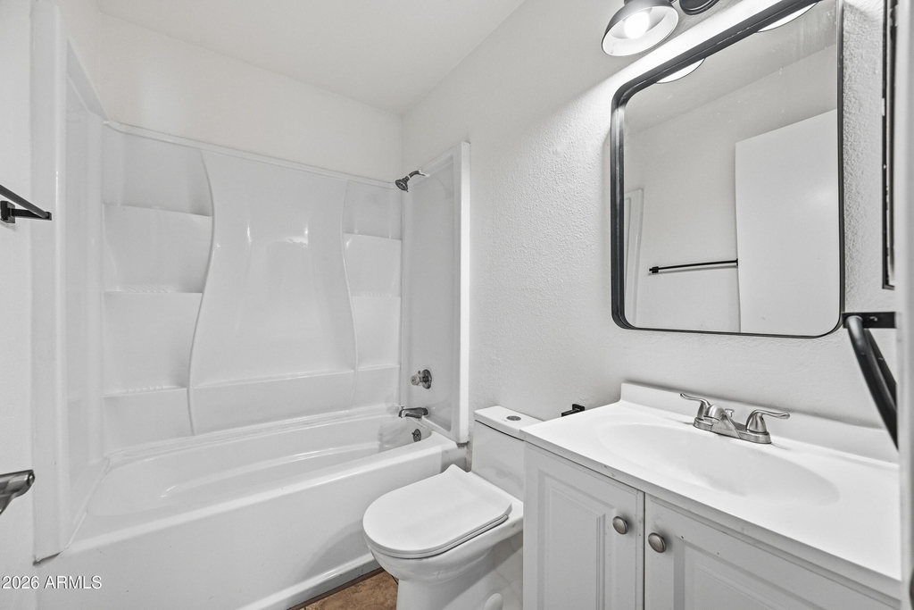 2216 W Straford Drive - Photo 19