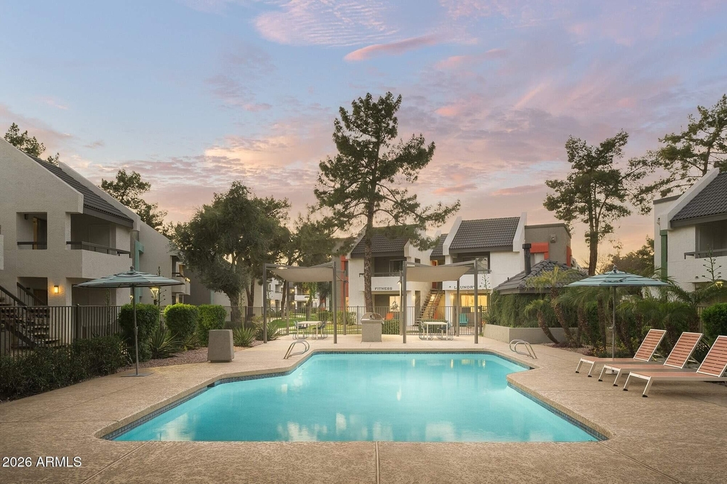 950 N Gilbert Road - Photo 4