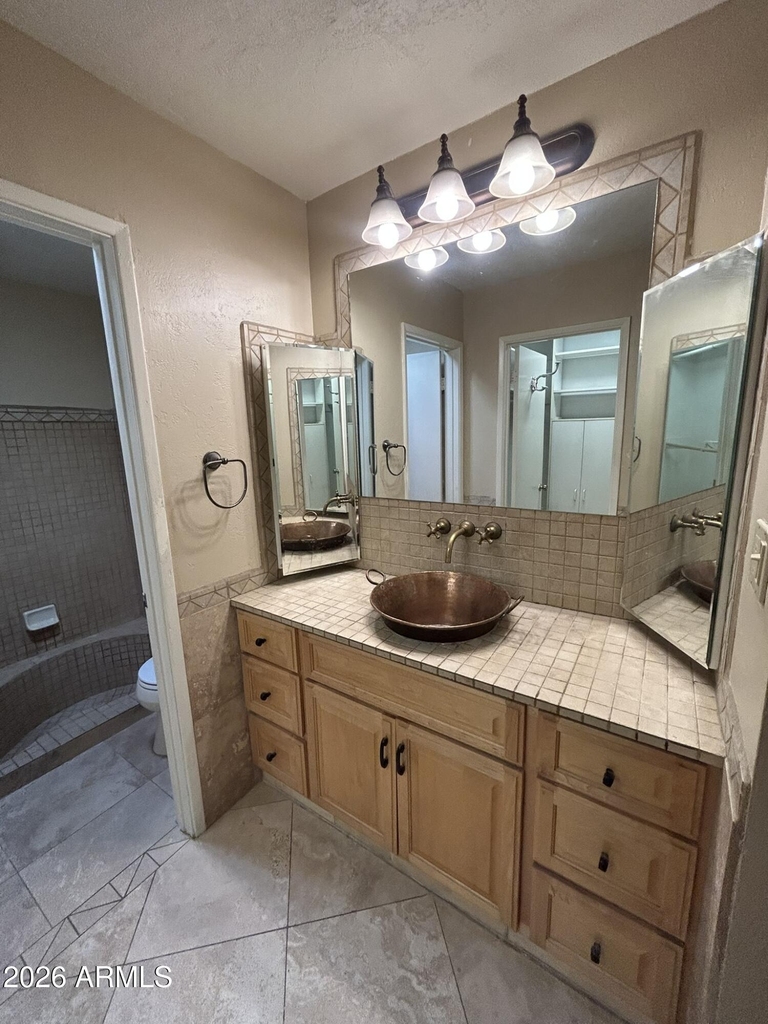 5100 N Miller Road - Photo 33
