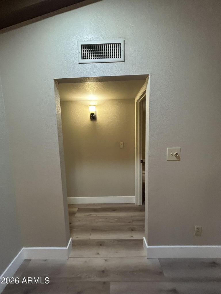 5100 N Miller Road - Photo 21
