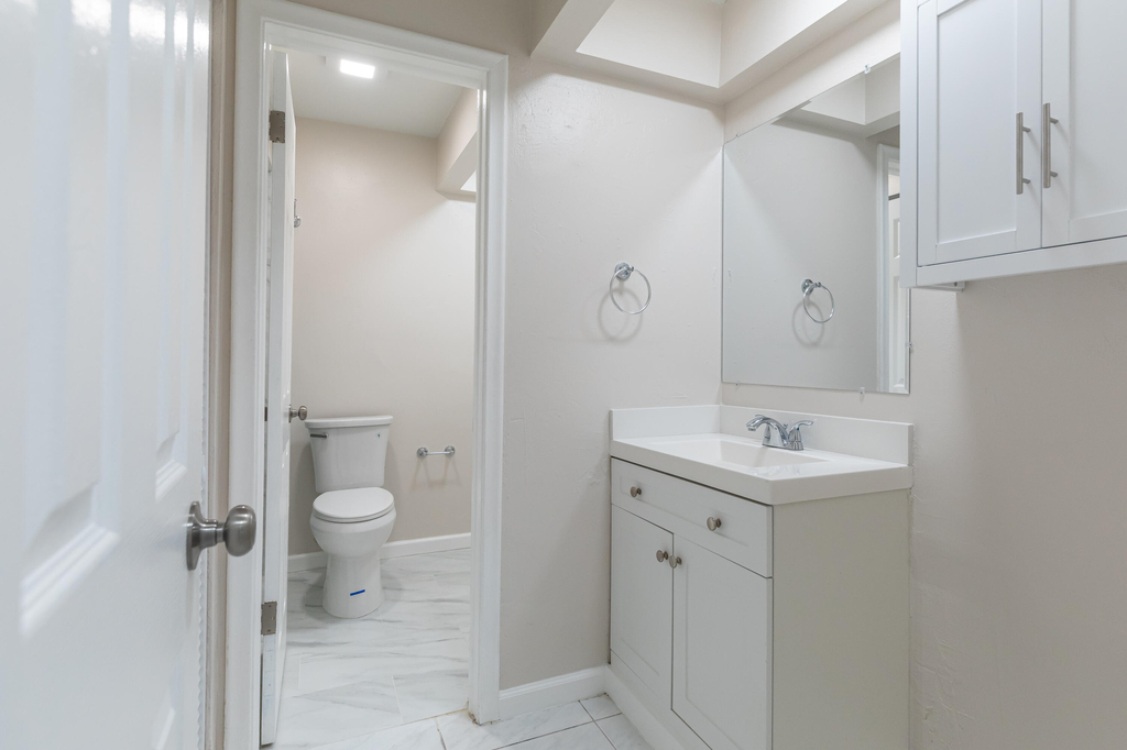 7750 Sw 10th Court - Photo 23