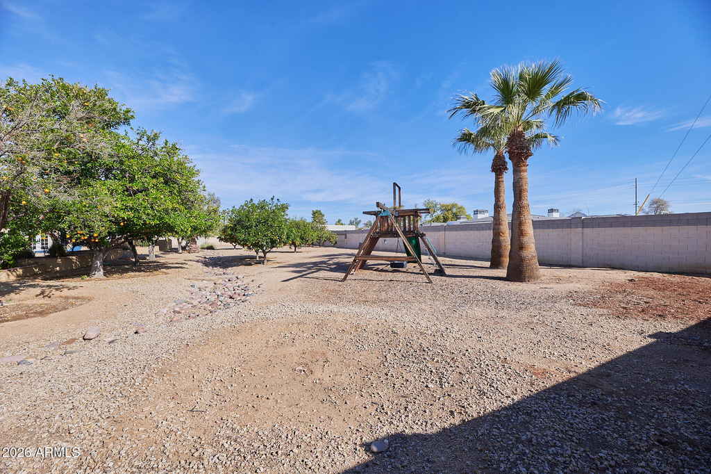 12617 N 71st Street - Photo 34