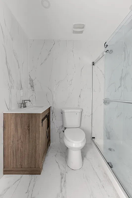 255 West 36th Street - Photo 7