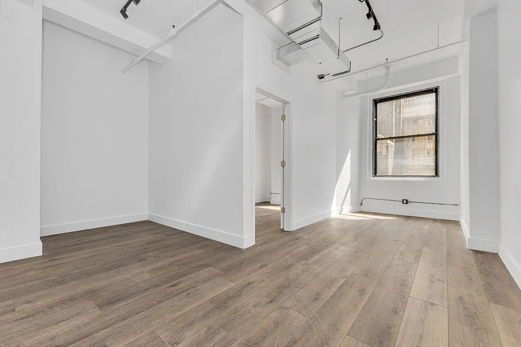 255 West 36th Street - Photo 1