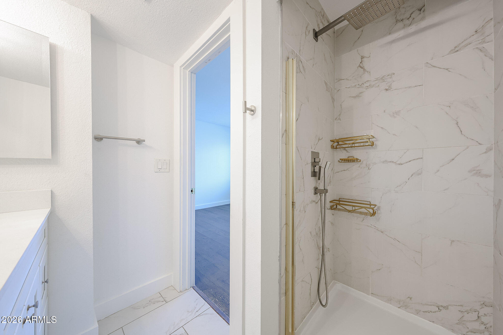 812 W 14th Street - Photo 42
