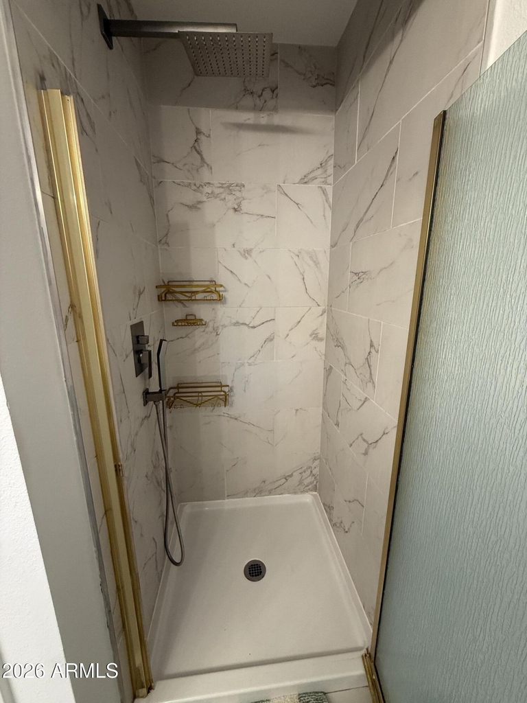 812 W 14th Street - Photo 26