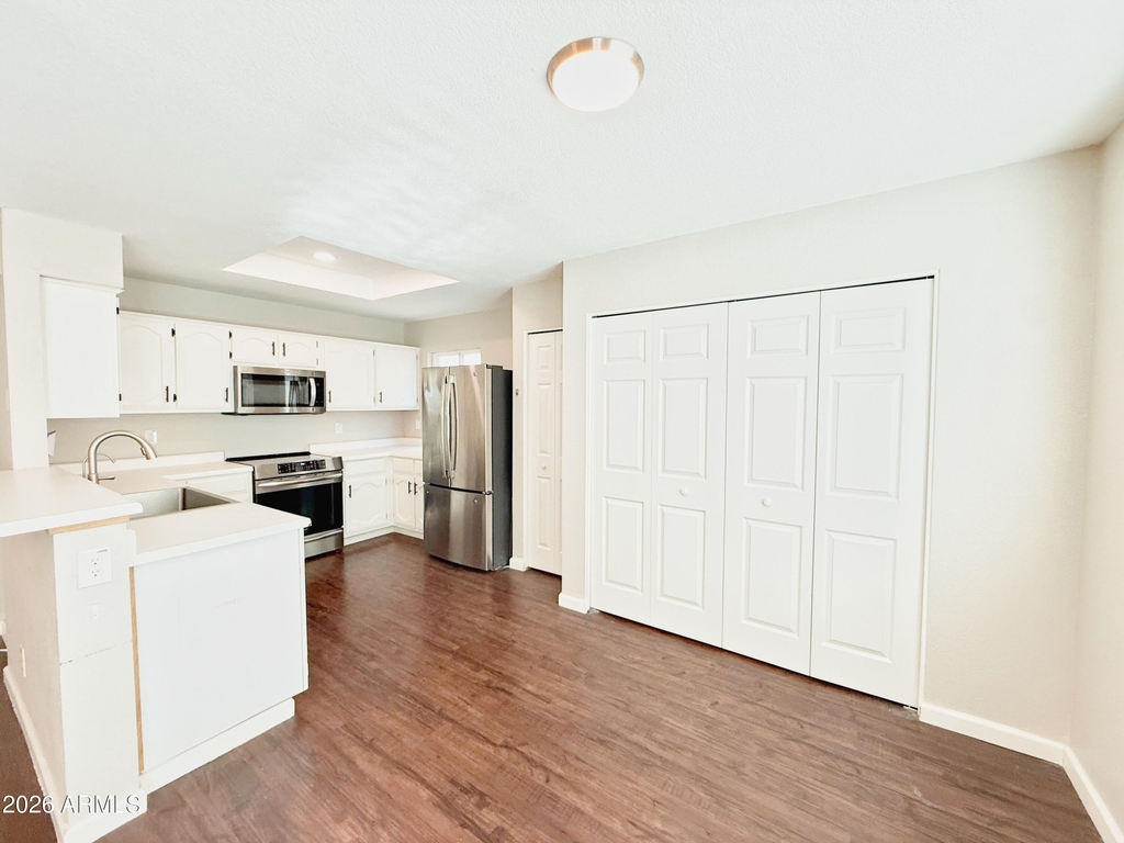 1114 S Surfside Drive - Photo 7