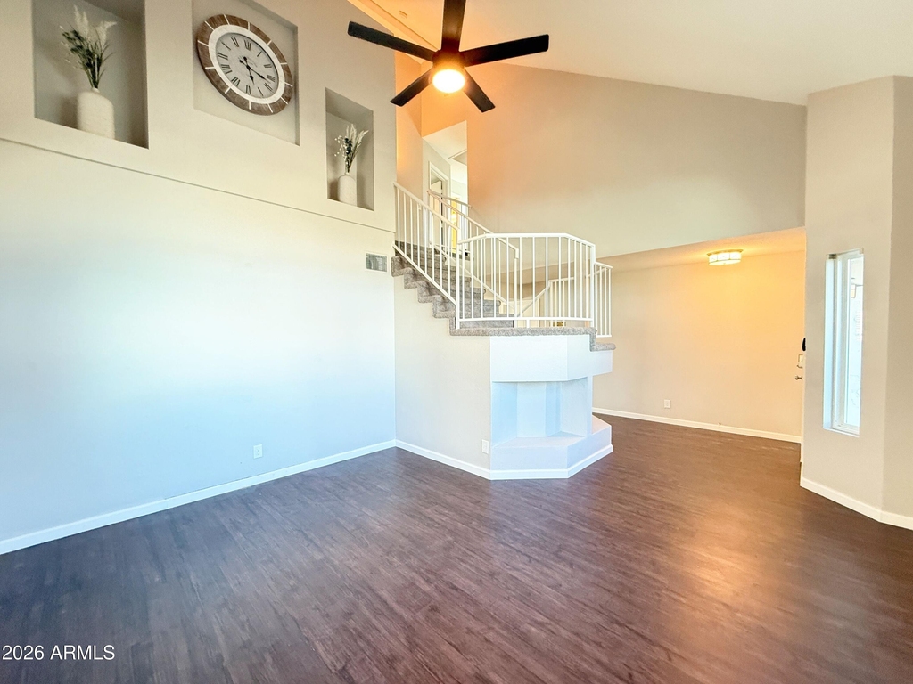 1114 S Surfside Drive - Photo 3