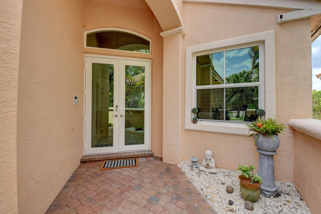 11182 Sea Grass Circle - Photo 2