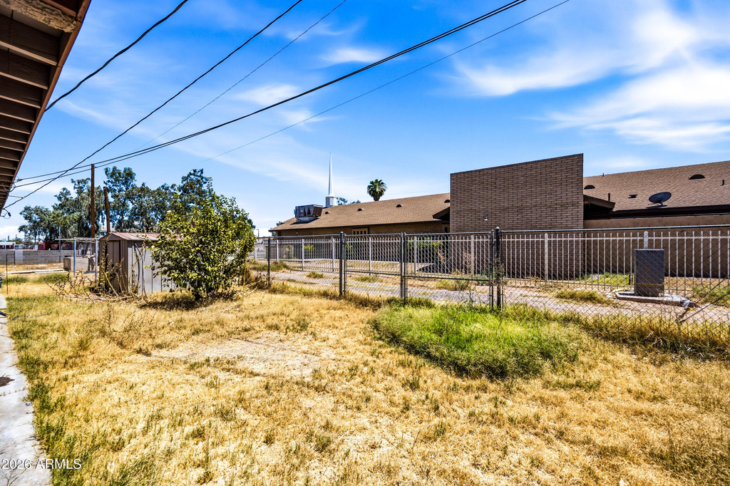 3905 W Almeria Road - Photo 15
