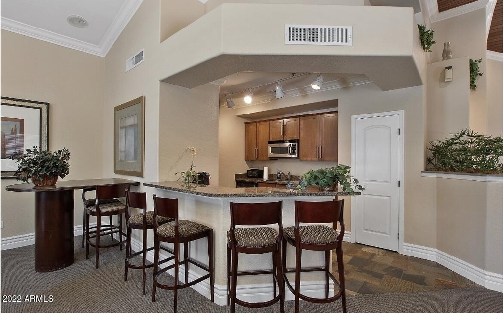 2025 E Campbell Avenue - Photo 11