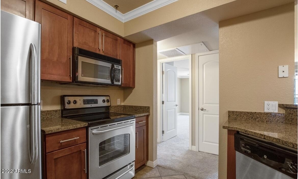 2025 E Campbell Avenue - Photo 4