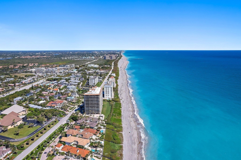 840 Ocean Drive - Photo 43
