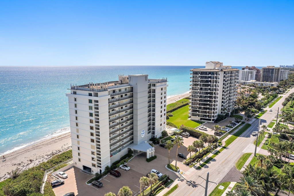840 Ocean Drive - Photo 34