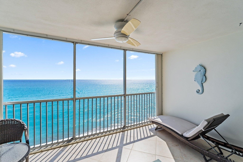 840 Ocean Drive - Photo 31
