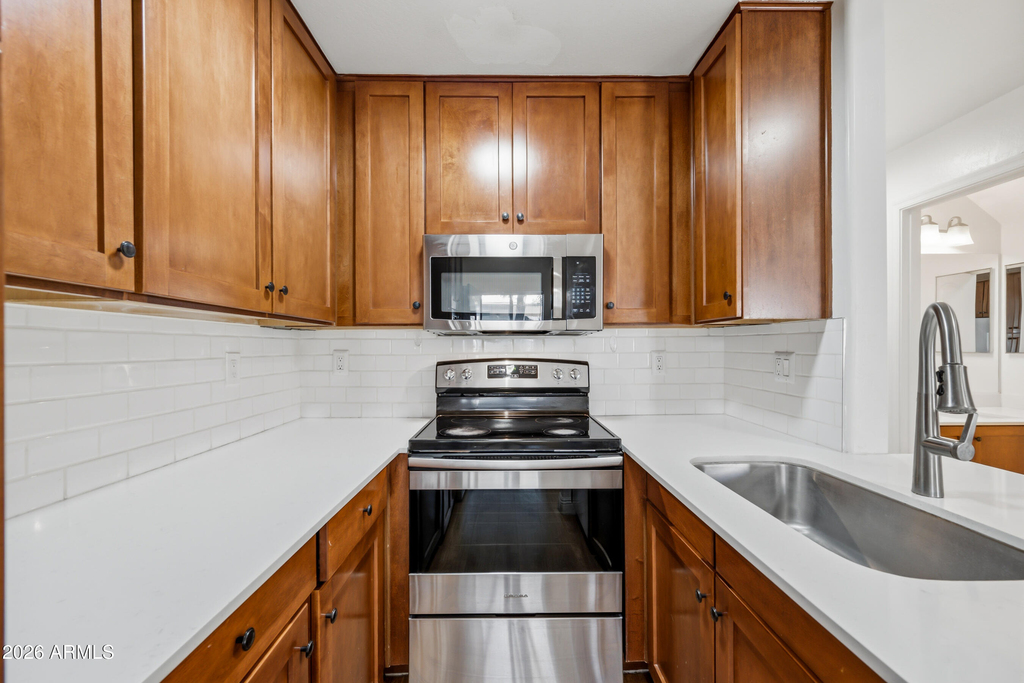 4608 W Maryland Avenue - Photo 7