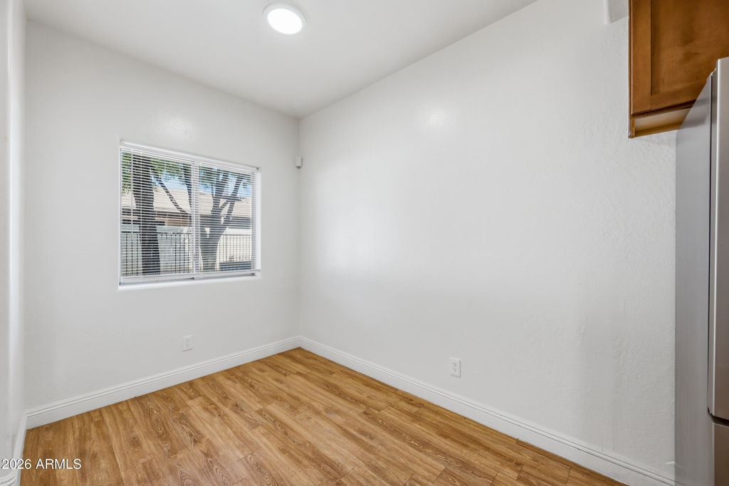 4608 W Maryland Avenue - Photo 4